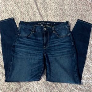 NEW American Eagle Curvy Jegging!